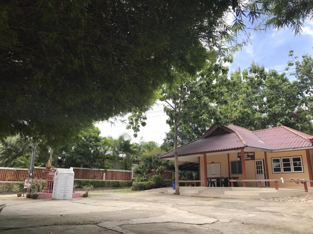 Baan Rai Pu Fa Villa Sattahip Eksteriør billede