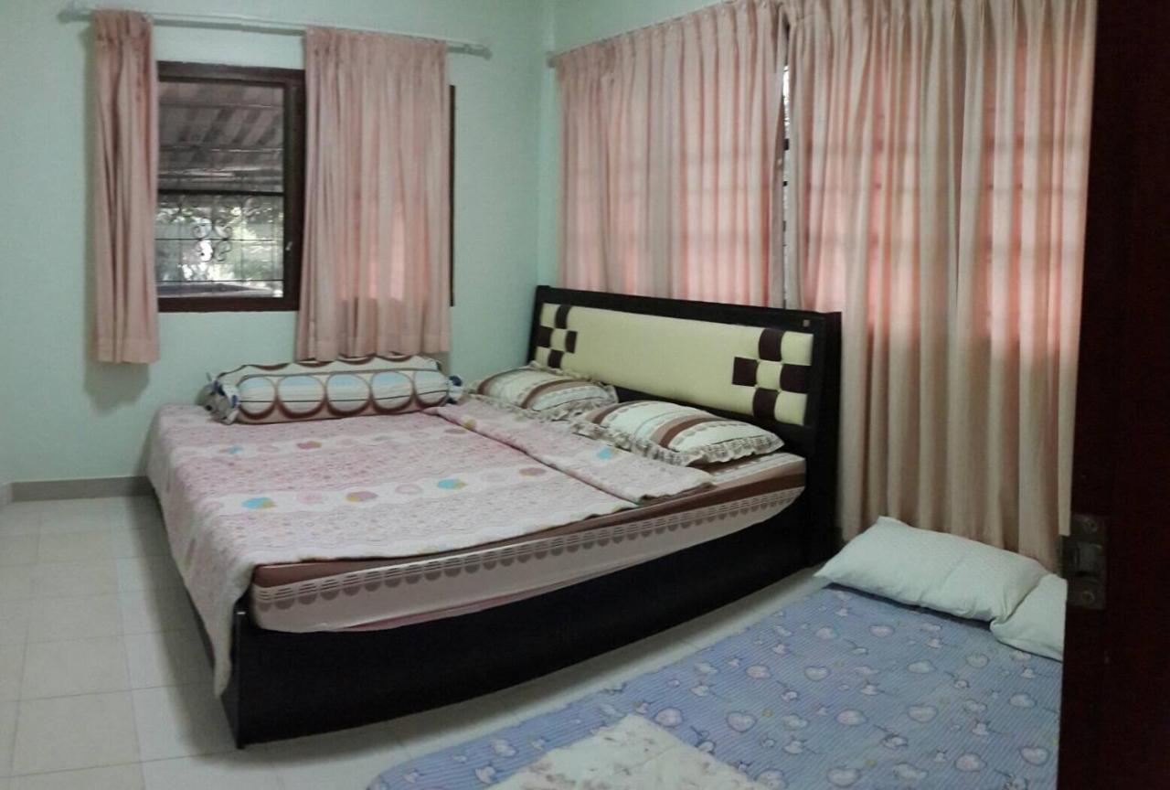 Baan Rai Pu Fa Villa Sattahip Eksteriør billede