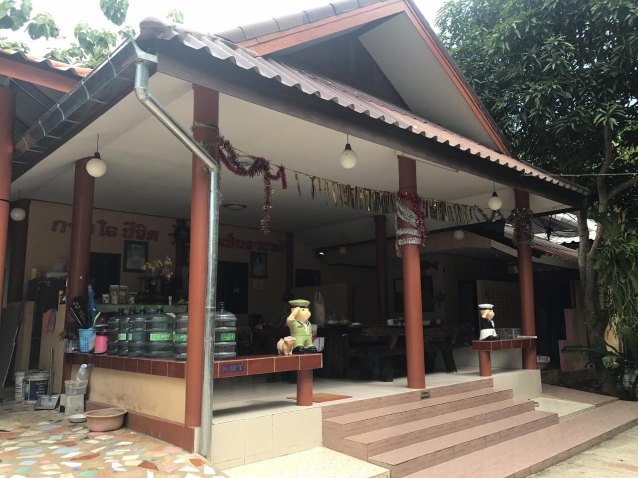 Baan Rai Pu Fa Villa Sattahip Eksteriør billede