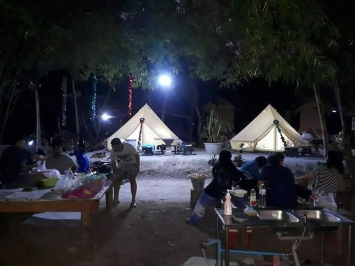 Baan Rai Pu Fa Villa Sattahip Eksteriør billede